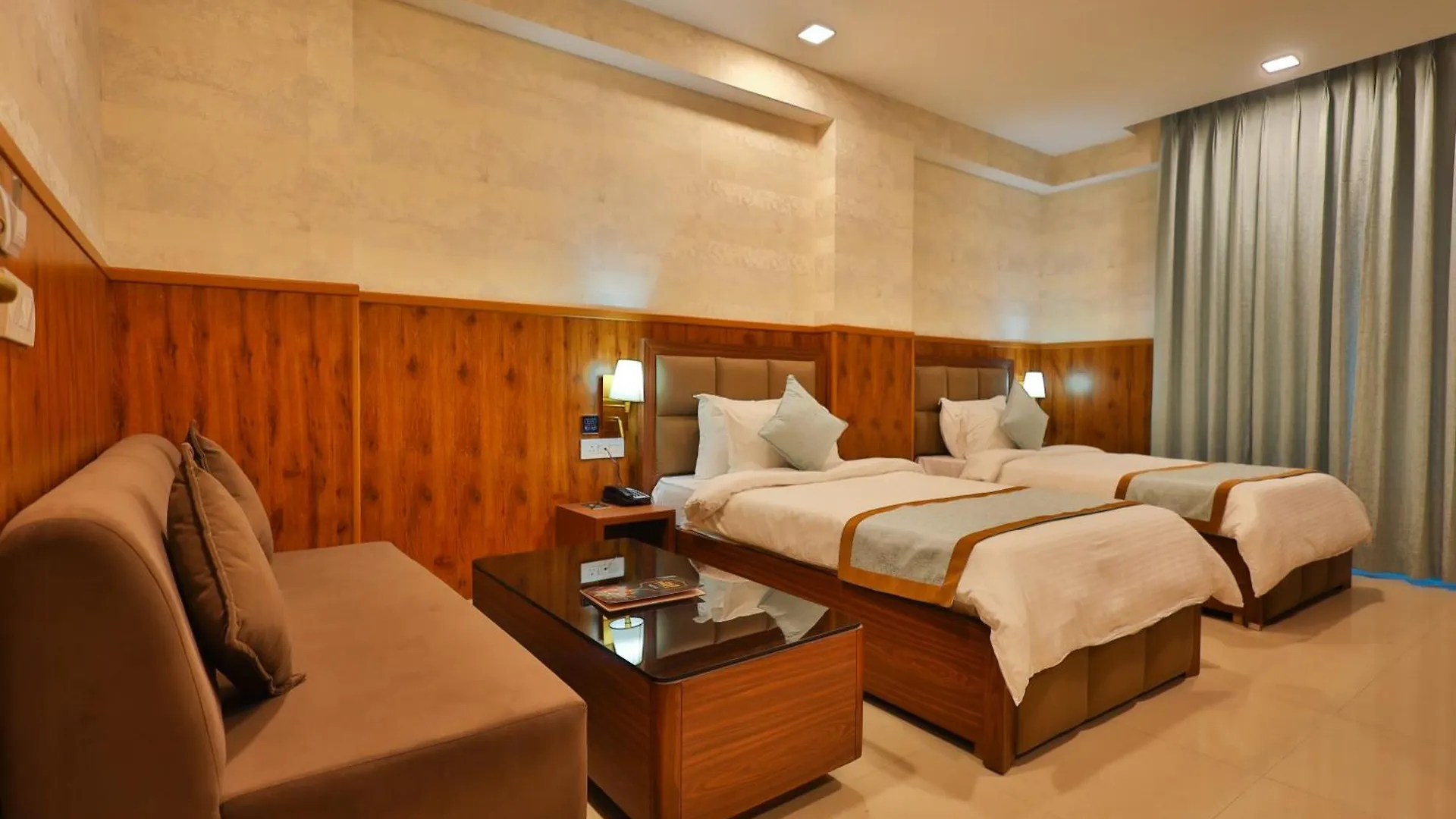 Clay Inn Hotel, Sohna Road, Sector 49, Gurugram Gurgaon 0*,  India