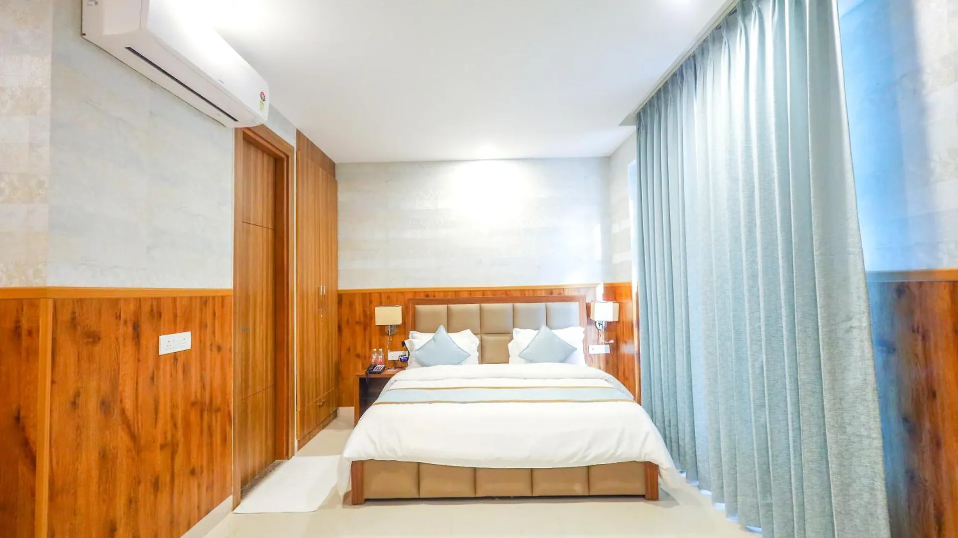 Clay Inn Hotel, Sohna Road, Sector 49, Gurugram Gurgaon